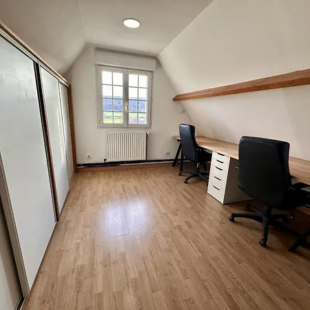 Le Petit Paradis Confort Avec Piscine Exterieure Holiday home