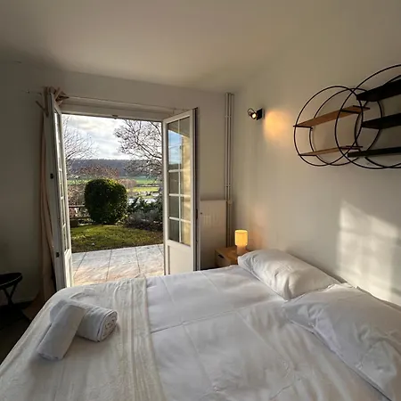 Dom wakacyjny Le Petit Paradis Confort Avec Piscine Exterieure *