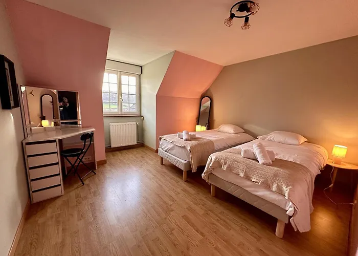 Holiday home Le Petit Paradis Confort Avec Piscine Exterieure *