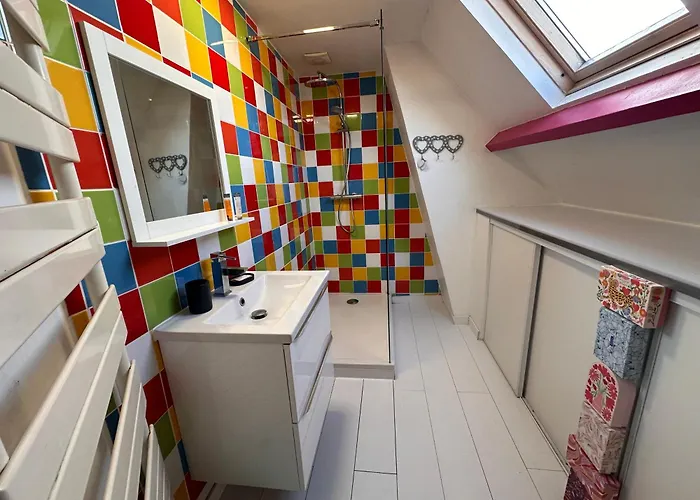 Le Petit Paradis Confort Avec Piscine Exterieure Holiday home Martin-Eglise